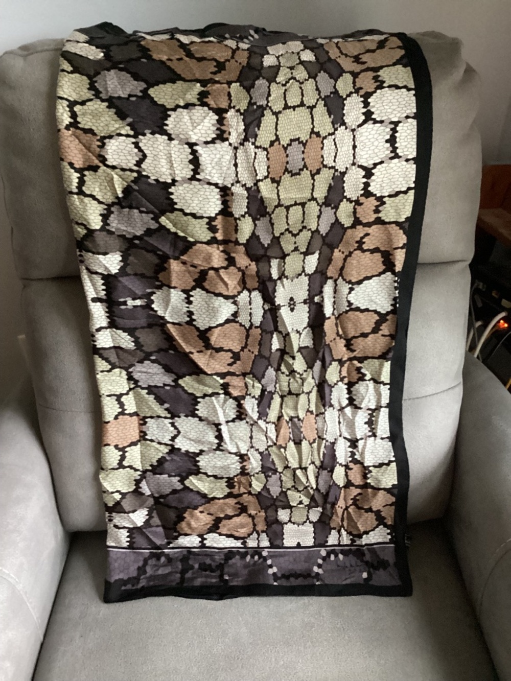 Silk Nicole Miller scarf brown black gray